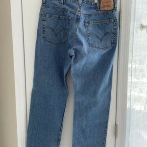 Levi’s 505 Straight Fit Jeans. 38X32